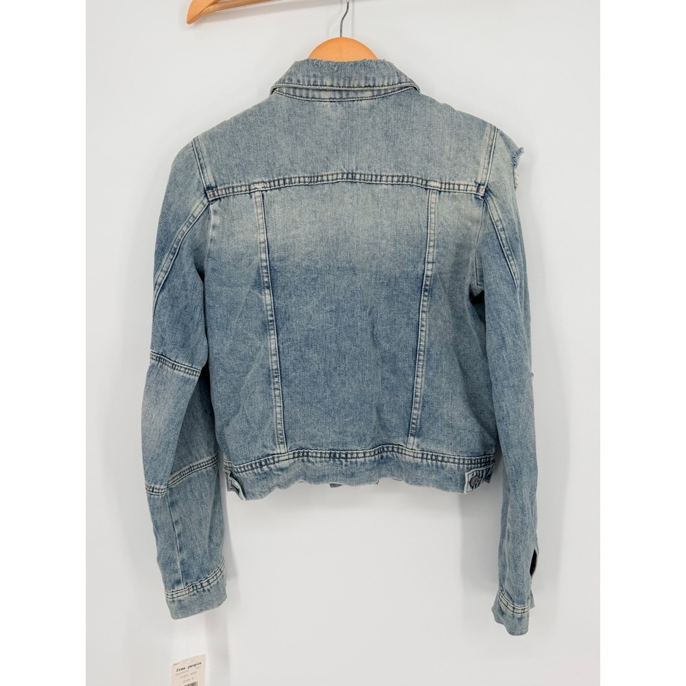 Free People Distressed Denim Jacket Light Wash Blue Womens Size Small - Picture 3 of 13